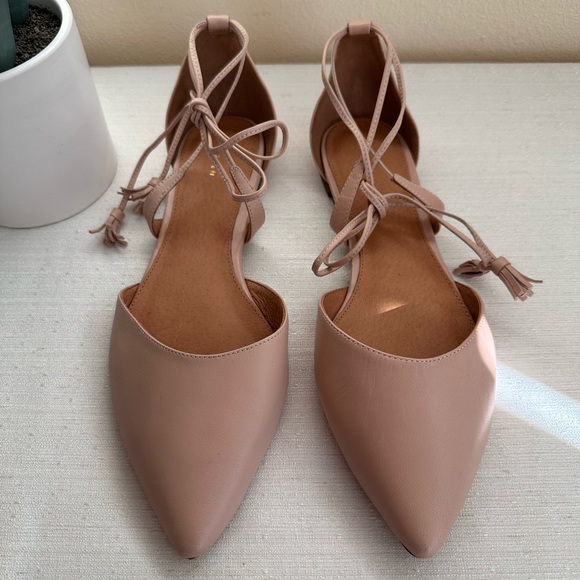 New Halogen Blush Leather Pointed Wrap Around Ankle Tassels Flats Women’s 10M - Picture 2 of 13